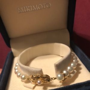 Mikimoto pearl bracelet